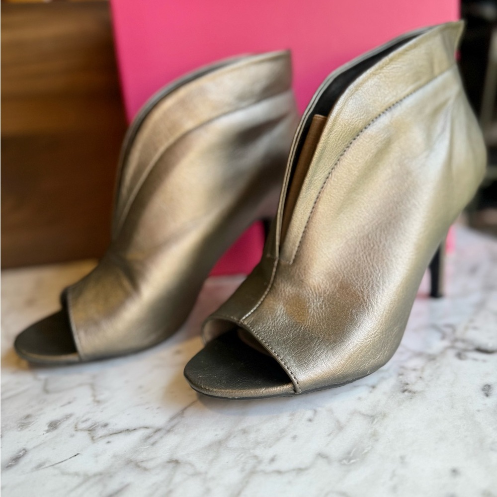 Madeline Breathe Easy Metallic Light Pewter Peep-Toe Heel Booties - Picture 11 of 14